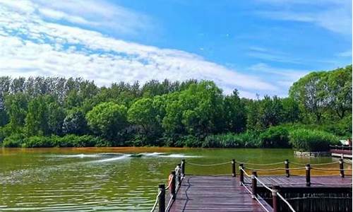 夏天去哪里旅游好玩又凉快的地方_夏天去哪儿旅游凉快点